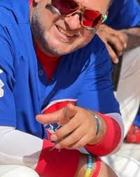 Estoy muy contento, solo quiero darle las gracias a mi señor Jesucristo y a  los coaches que me dieron la oportunidad de venir aquí y jugar. Puedo decir  que amo a este