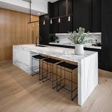 Cdk Stone On Instagram Stunning Calacatta Marble Kitchen In The Hyde Park Residence De Modern Kitchen Island Design Kitchen Inspiration Design Kitchen Design