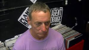 Interview with Chris Barrows of Pink Lincolns, the Spears, 210, the Jackie  Papers