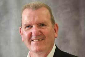 Mid Ulster unionist councillors challenged to condemn 'orchestrated  campaign' to damage Irish-English signs