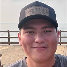 Where are good fishing spots in and around Fort McMurray?