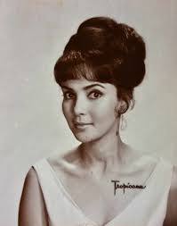 Amalia Fuentes 1965 Christmas Photos