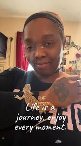 Introducing new bearded dragon dobby after losing yoshi