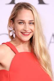 Jemima Kirke as Madam Rosmerta : r/HarryPotteronHBO
