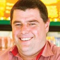 Steven Dally's Instagram, Twitter & Facebook