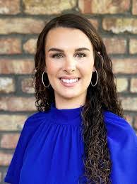 Mary Skipper's Instagram, Twitter & Facebook