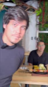 Mesero Que Compro La Edición