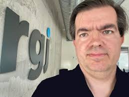 Cheryl Persinger's Instagram, Twitter & Facebook