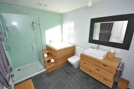 Blair House This Square Soaking Tub Reminds Me Of A Small Japanese Soaking Tub 40 X 40 Japanese Bathroom Design Japanese Bathroom Japanese Style Bathroom