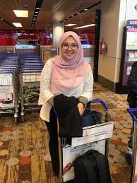 Using our connections, we have linked up a lot of malaysians and foreigners and they have benefited immensely from our rich malaysian sugar mummies & daddies all you need to do is to satisfy them in bed and you will be paid rm4,500 instantly. Hookup With Rich Sugar Mummy In Malaysia And Singapore Boost Your Income With Executive Sugar Mummy Daddy 19 Nov 2018