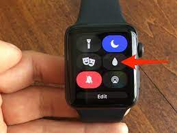 Make sure that the apple watch is in water lock mode. How To Eject Water From Your Apple Watch With Water Lock