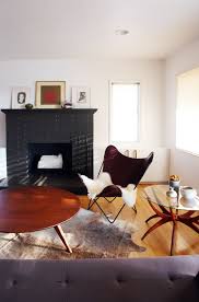 Black And White Fireplace Wall I Think The Walls Should Be A Different Color Black Fireplace White Walls White Fireplace