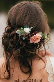 30 Hypnotisierende Hochzeitsfrisuren Mit Blumen Blumen Hair Hochzeitsfrisuren Hypnotisierende Hochzeitsfrisur Blumen Blumen Im Haar Haare Hochzeit