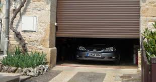 Fabricant Et Installateur De Volets Et De Fenetres En Alsace Porte De Garage A Enroulement Porte Garage Portes Garage