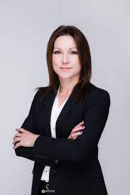 Female Corporate Headshot Realtor Business Women Business Portrait Photography Corporate Headshot Poses Business Portraits Woman