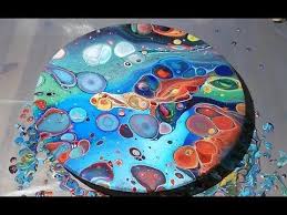 I thought that it would be easy er if those photo's were on one place. Video 43 Acrylic Pouring Flip Cup Big Cells Youtube Acrylic Pouring Acrylic Pouring Art Resin Art Painting