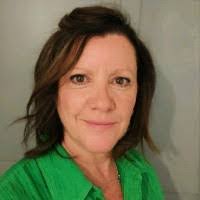 Dena Barton's Instagram, Twitter & Facebook