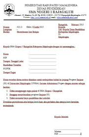 Sebelum masuk ke pembahasan contoh surat izin orang tua, ada baiknya kita terlebih dahulu belajar tentang cara membuat surat izin, agar nantinya bisa dengan ini kami memberitahukan bahwa anak kami tidak dapat mengikuti kegiatan belajar di sekolah seperti biasa dikarenakan sakit tipes yang. Contoh Surat Ijin Belajar Kepada Atasan Contoh Surat