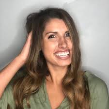 Leslie Wilson (@LeslieWilson20)