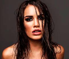 Mariana lali espósito (buenos aires, 10 de octubre de 1991) es una actriz y cantante argentina. Cmtv Biografia De Lali Esposito