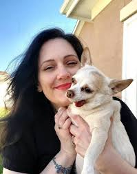 A chihuahua and pitbull's special bond since infancy