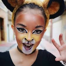 Gold trend lipstick pattern sweet very little woman growling like tiger with colorful painted face isolated on white history trend. 50 Fabulous And Fun Face Paint Ideas You Can Recreate At Home