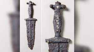 Metal Detectorist Finds 2 000 Year Old Dagger Wielded By Roman Soldier In Battle With Rhaetians Live Science