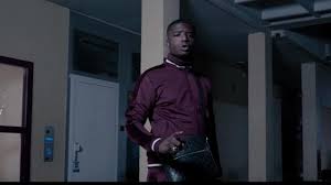 Après ce passage par la case prison, da uzi publie une série de freestyles intitulé la d en personne en 2017. Bag Gucci Black Worn By Ninho In The Clip Between The Walls Of Da Uzi Spotern