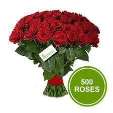Different flowers in a vase. Bouquet 500 Long Stem Red Roses Superior Quality Daily Fresh