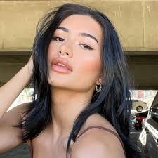 Savannah Lackey's Instagram, Twitter & Facebook