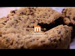 Cookie Geant Au Cœur Fondant De Chocolat La Recette Desserts Food Banana Bread