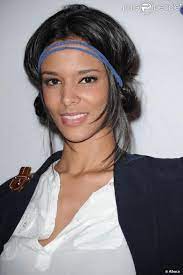 Shy M Tamara Marthe Shy M Coiffure Originale Coiffure Cheveux Mi Long