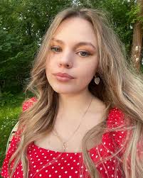 Ana Muntean (@aannnyyyyaa) • Instagram photos and videos