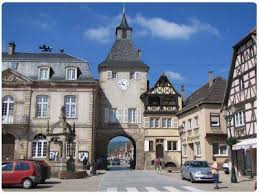 Pertanto, durante il tour non avrai problemi di comunicazione con la popolazione locale (che in questa città è di circa 273506 persone). Dintorni Di Strasburgo