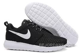 Free Shipping 60 70 Off Germany Nike Roshe Run Br Womens Running Shoes Black And White Rz8yn