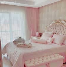 Anasayfa/pudra rengi dekorasyon fikirleri 2019/pudra rengi yatak odası dekoru. Kanepe Fikri Yatak Odasy Puf Modelleri