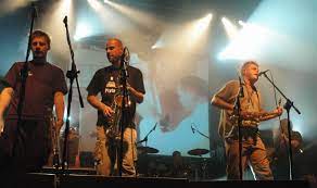 It revolves around mysterious events that leads to the vatican and a dark messiah. Kult Band Wikipedia