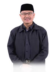 Pahrol mohamad juoi memulakan pengajian di sekolah kebangsaan sungai rokam, ipoh dan kemudian ke sekolah menengah sultan abdul halim jitra, kedah. Rehatkan Hati Dengan Solat Oleh Ustaz Pahrol Mohamad Juoi