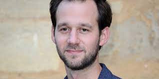Benjamin lavernhe héros comique et angoissé pour le réalisateur du découvrez toute l'actualité de benjamin lavernhe. Benjamin Lavernhe Biographie Et Films De Benjamin Lavernhe Cosmopolitan Fr