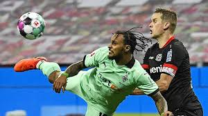 Stay up to date with soccer player news, rumors, updates, analysis, social feeds, and more at fox sports. Valentino Lazaro Erzielt Traumtor Fur Gladbach In Leverkusen