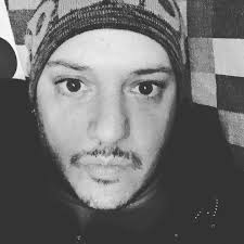 Anno scolastico 1971/72, classe IV H. Accosciati (da sn a dx): Stefano  Trucco, Franco Massari, Emilio Piccotti, Roberto Cortese, Gianni Gabrielli  (Serenella puoi confermare?, non sono sicuro del nome), Antonio Brugioni,  Achille