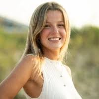 Carol Hokanson's Instagram, Twitter & Facebook