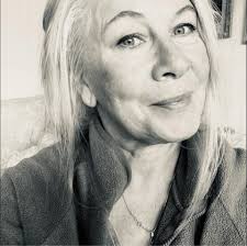 Öppet nu. Men LÅNGA KÖER! Olycka väg 172, mellan Skåpafors och Bengtsfors.  "Klovstjärnskurvan" Välj annan väg om möjligt.