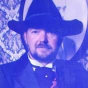 Elizabeth Haddon's Instagram, Twitter & Facebook