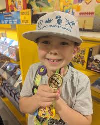 Have you found Mr. Gold? Keep reading for more about ✨ him ✨ ⬇️ Mr. Gold is  a limited edition, elusive Pop Badge that can only be found by asking any  Model