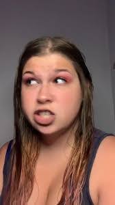 Tami Godwin's Instagram, Twitter & Facebook