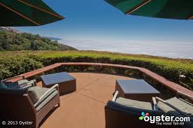 Guests can also stay in shape with a workout in the fitness center. Wedding Wednesday Ventana Inn Spa Gastgeber 10 Millionen Sean Parker Hochzeit In Big Sur