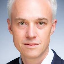 monica bose 💙 (@monica_bose)