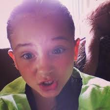 Chelsea Sidebottom's Instagram, Twitter & Facebook