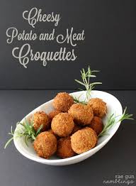 Serve in a bread roll or accompanied by add salt and freshly ground pepper to taste, then stir in the parsley and worcestershire sauce, thoroughly mixing all the ingredients. Ground Beef Croquette Recipe
